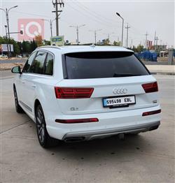 اودي Q7